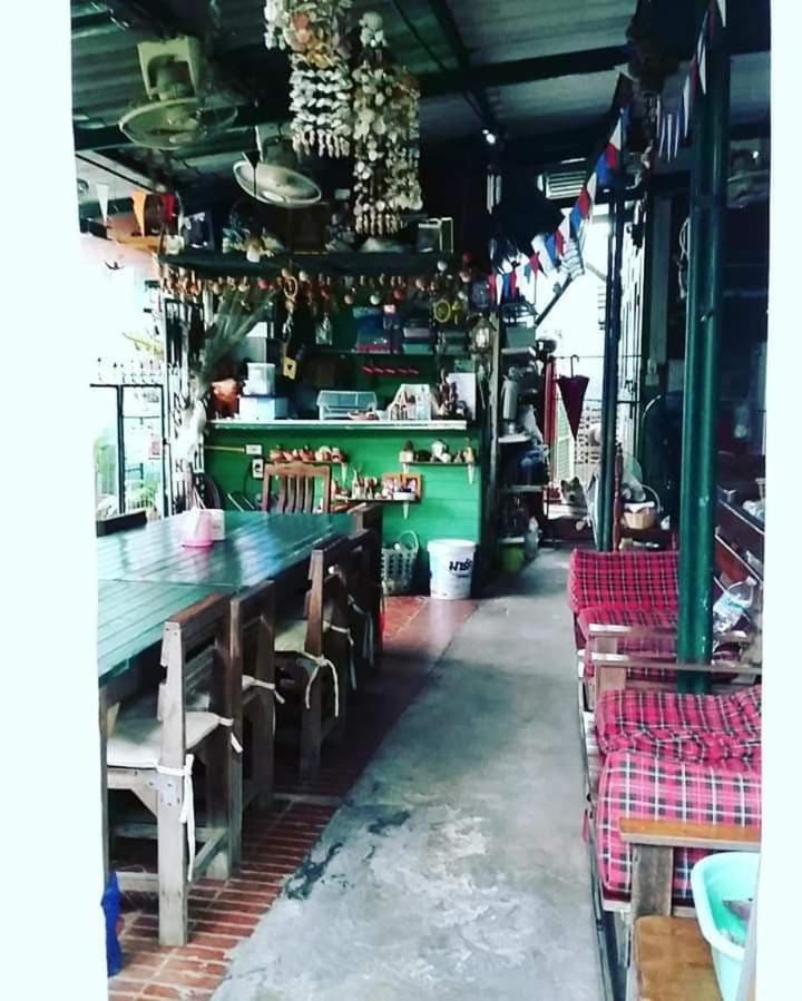 San Sook Place Phra Nakhon Si Ayutthaya Esterno foto
